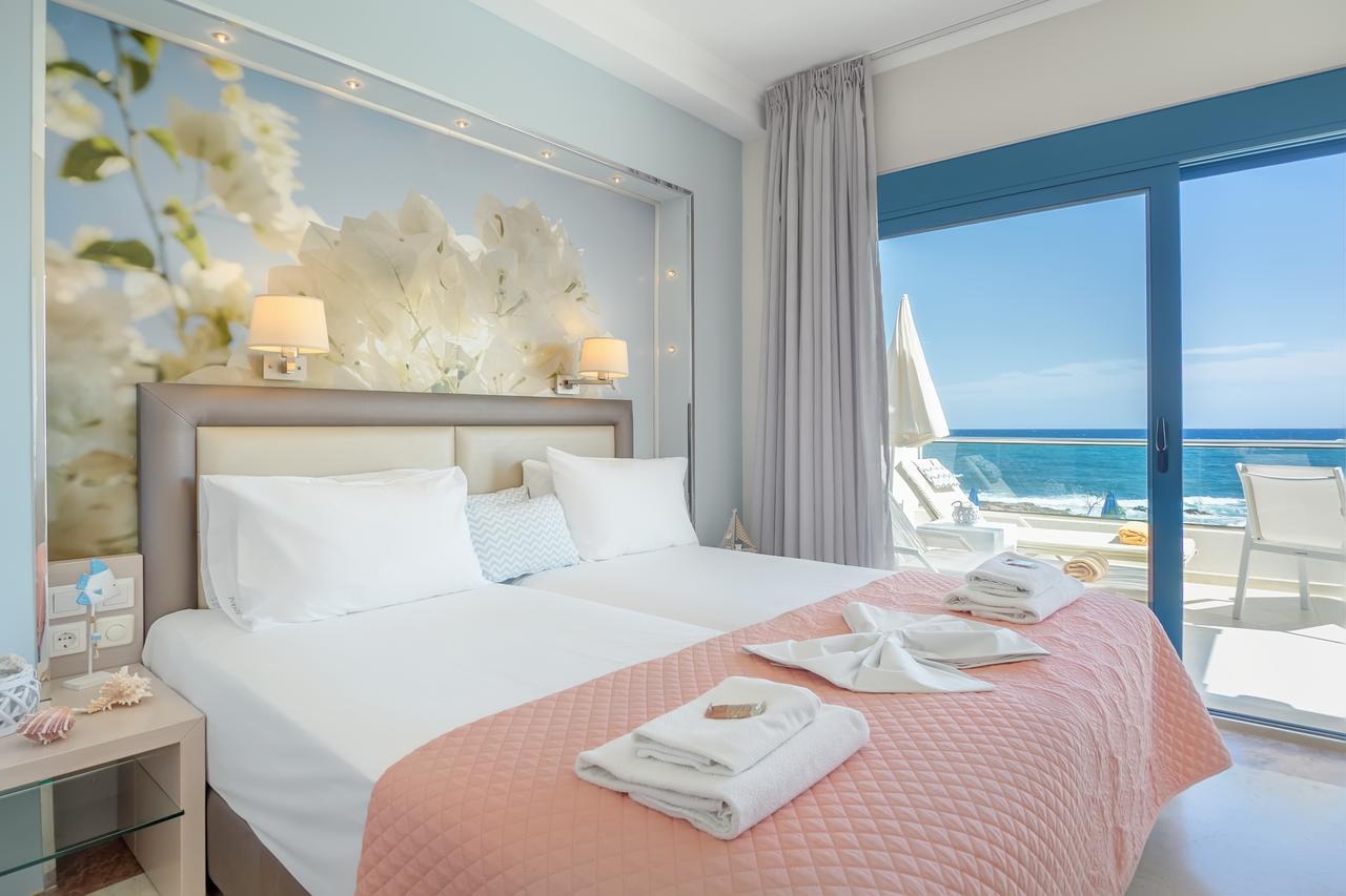 Pyrgos Beach Hotel Apartments Malia  Bagian luar foto