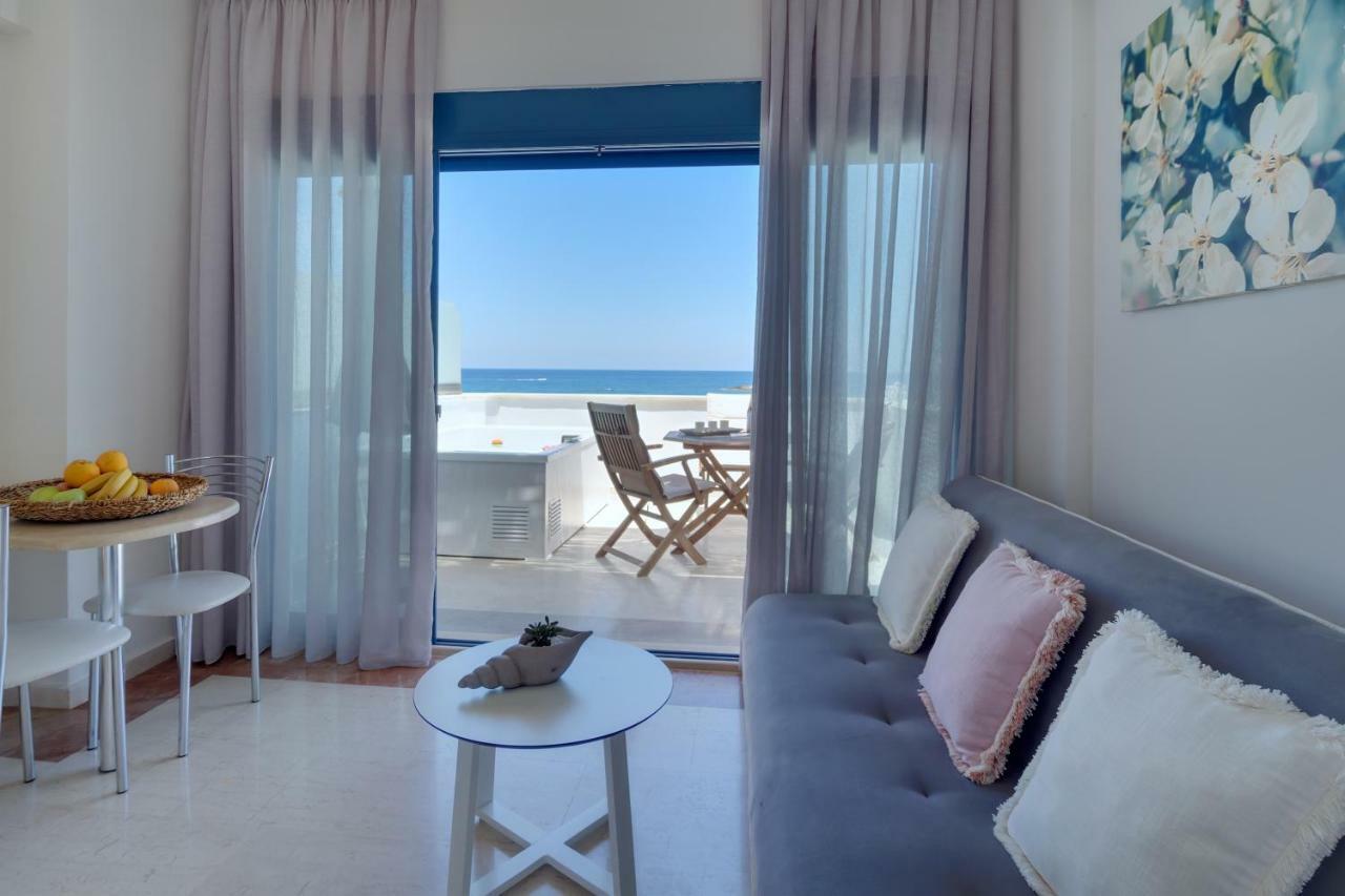 Pyrgos Beach Hotel Apartments Malia  Bagian luar foto