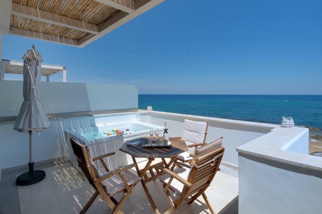 Pyrgos Beach Hotel Apartments Malia  Bagian luar foto