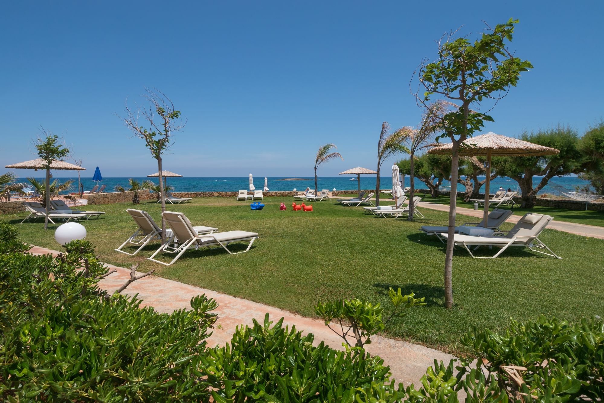 Pyrgos Beach Hotel Apartments Malia  Bagian luar foto