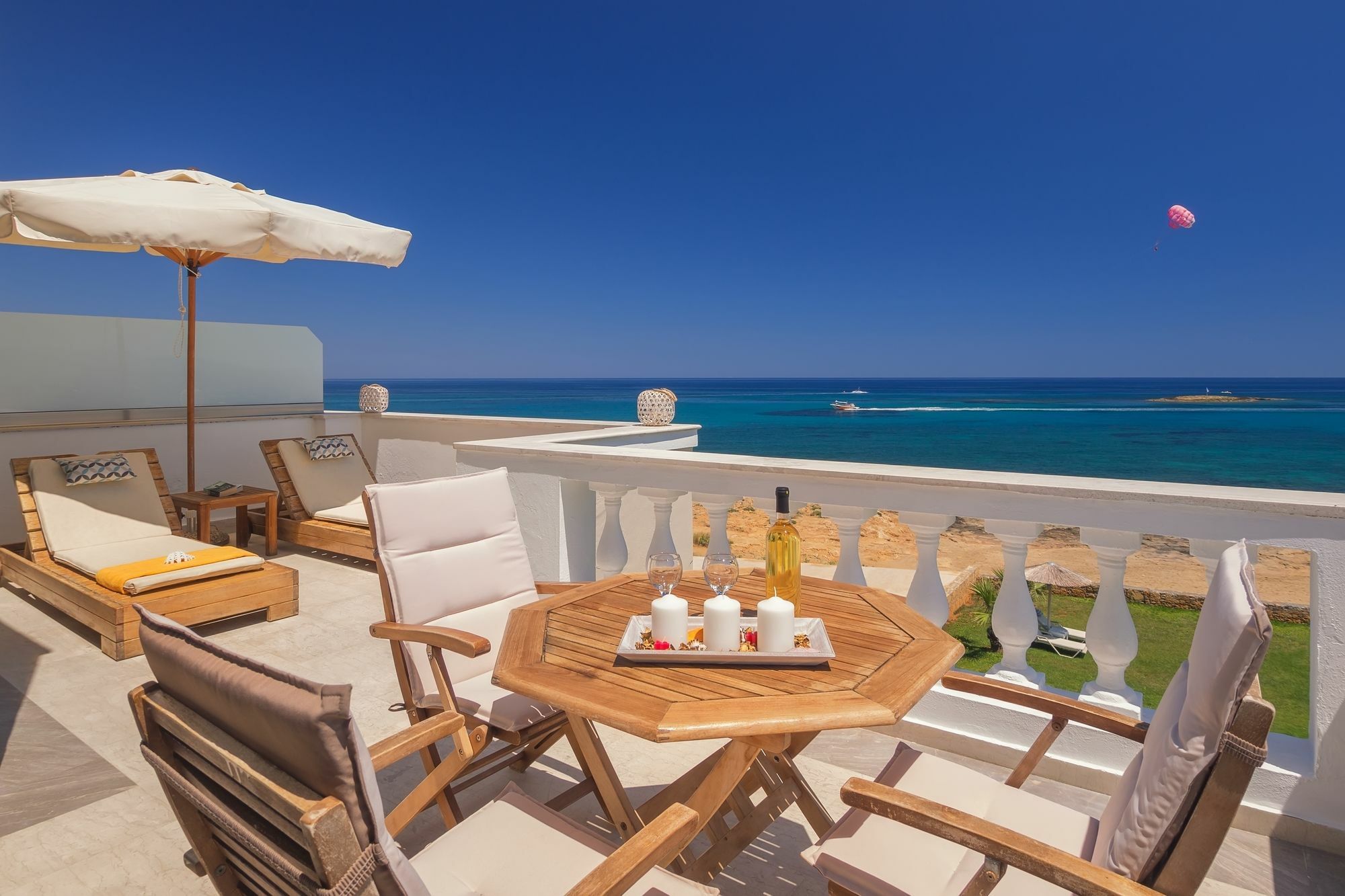 Pyrgos Beach Hotel Apartments Malia  Bagian luar foto