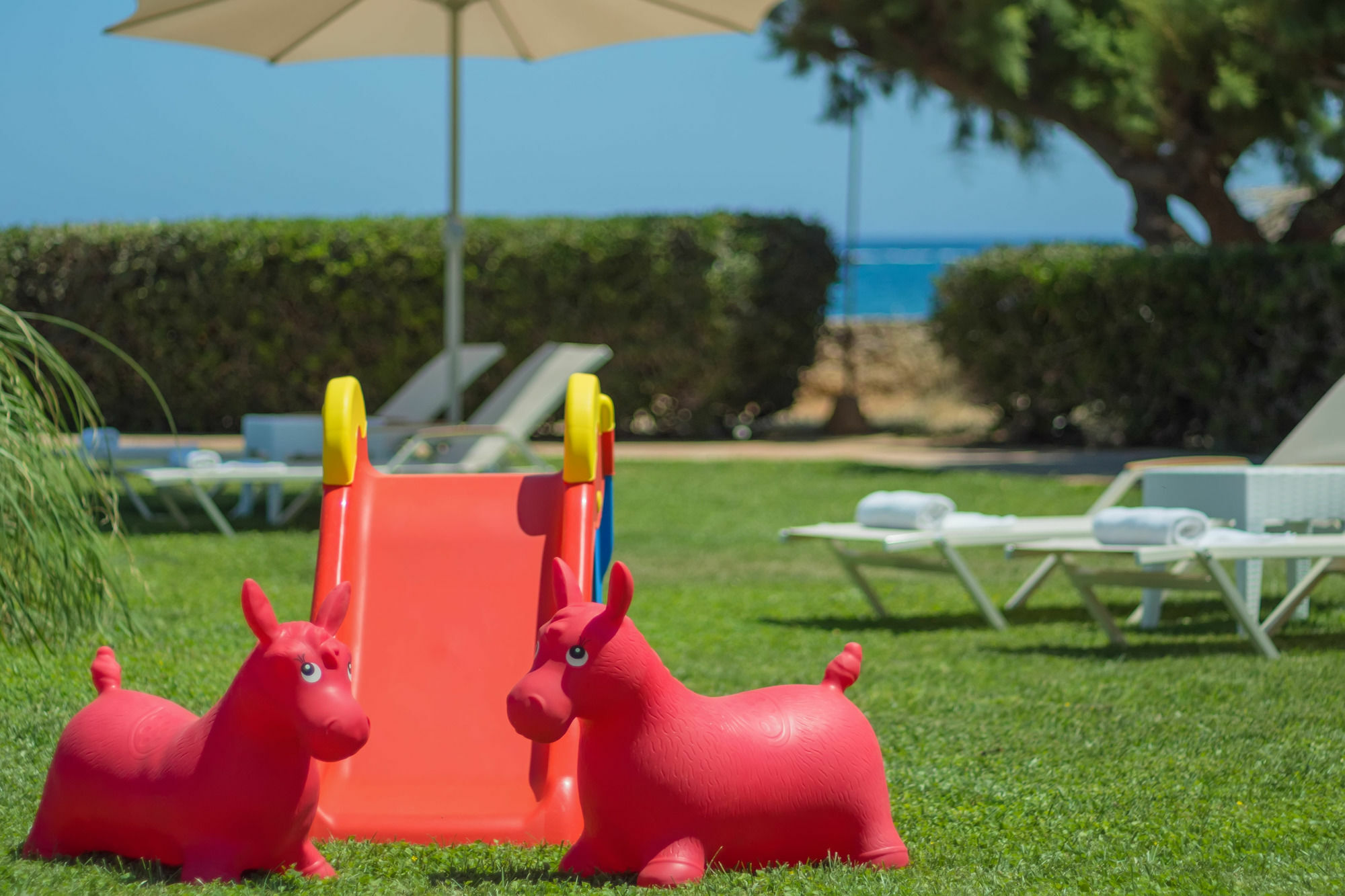Pyrgos Beach Hotel Apartments Malia  Bagian luar foto