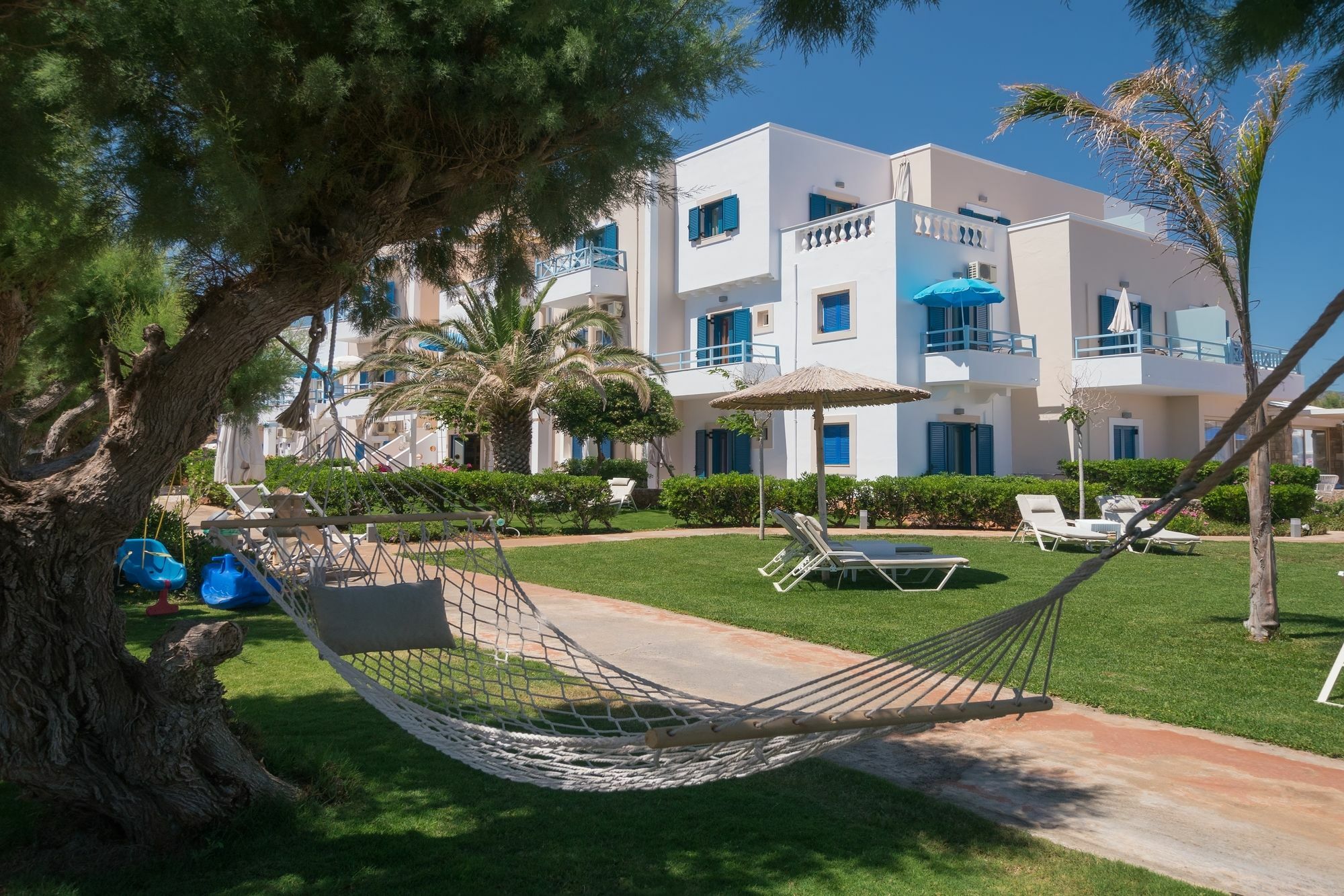 Pyrgos Beach Hotel Apartments Malia  Bagian luar foto