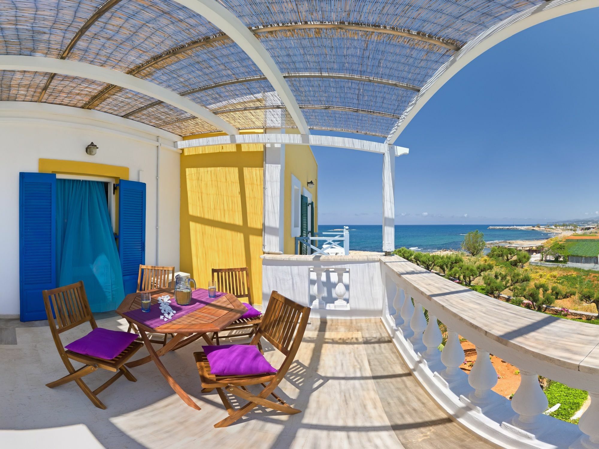 Pyrgos Beach Hotel Apartments Malia  Bagian luar foto